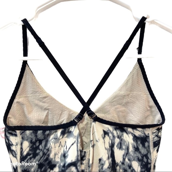 Lululemon Open Your Heart Marbled Granite Black 4 - Picture 3 of 12